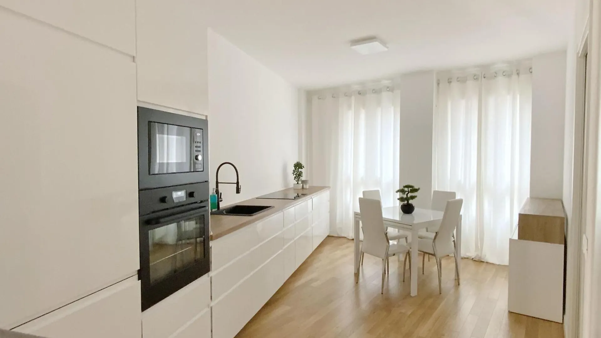 Paullo Suite ミラノ